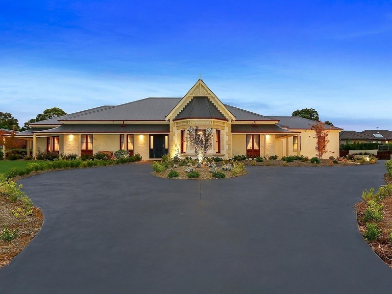38 Sunnyside Drive, Ellis Lane NSW 2570