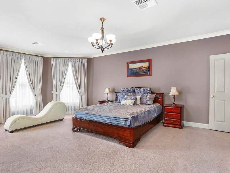 38 Sunnyside Drive, Ellis Lane NSW 2570