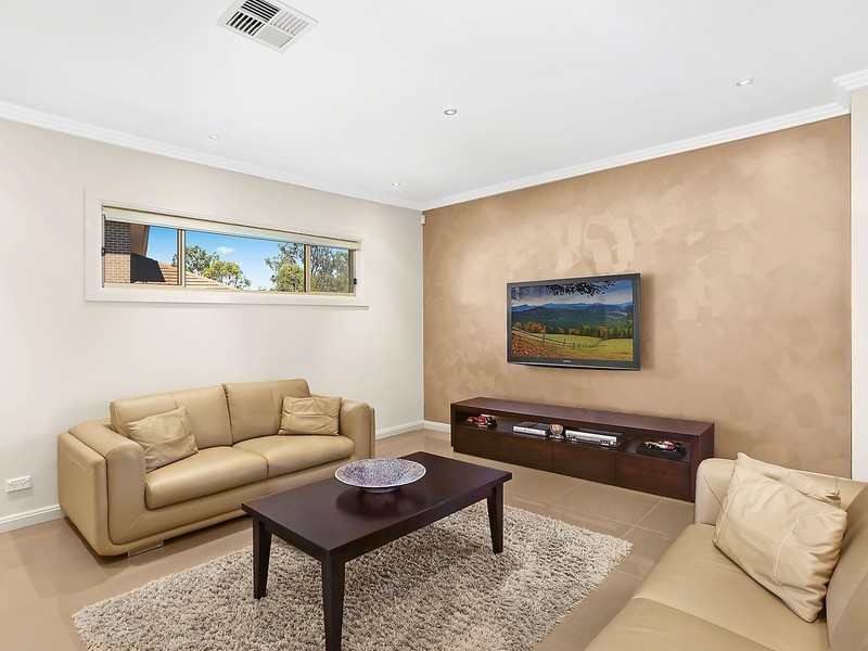 3 Gibson Street, Oran Park NSW 2570