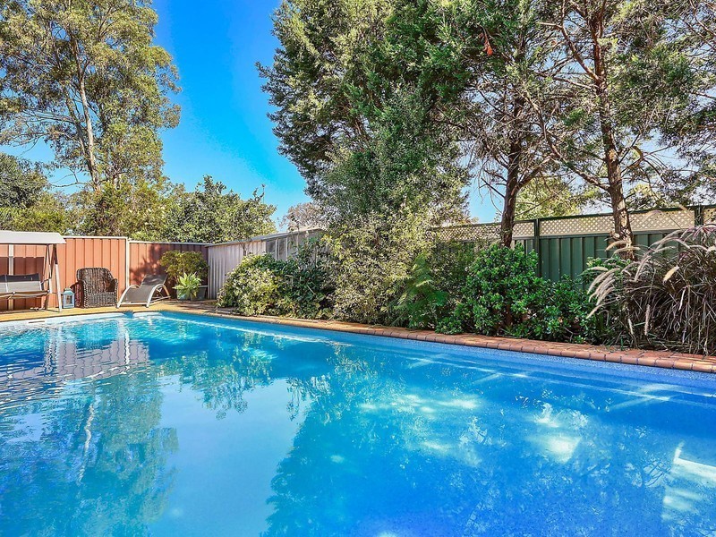 11 Blades Place, Mount Annan NSW 2567