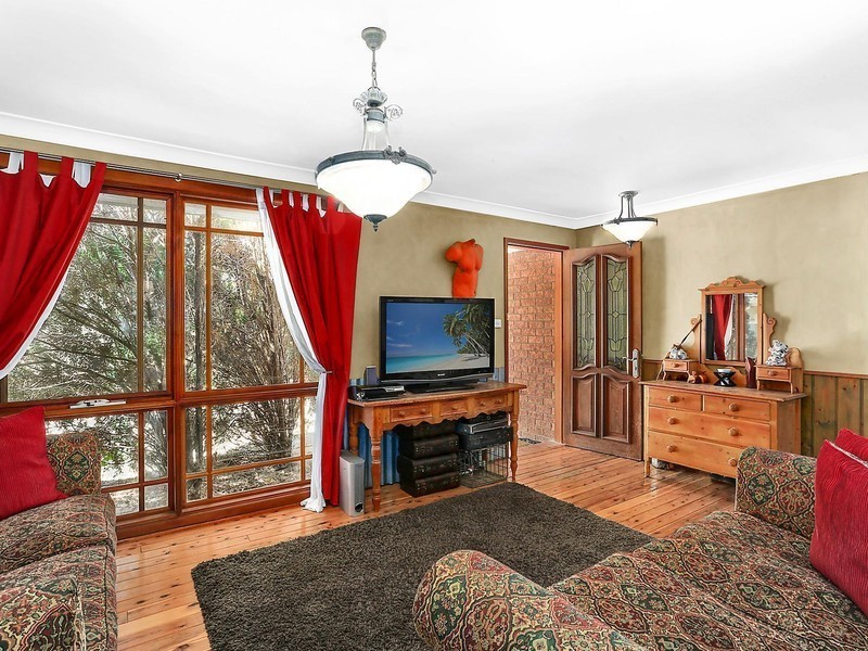 11 Blades Place, Mount Annan NSW 2567