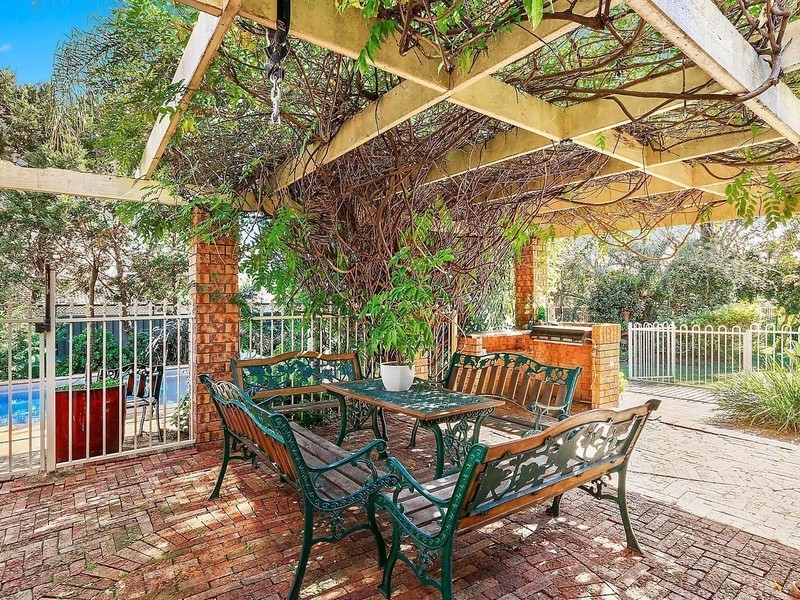 11 Blades Place, Mount Annan NSW 2567