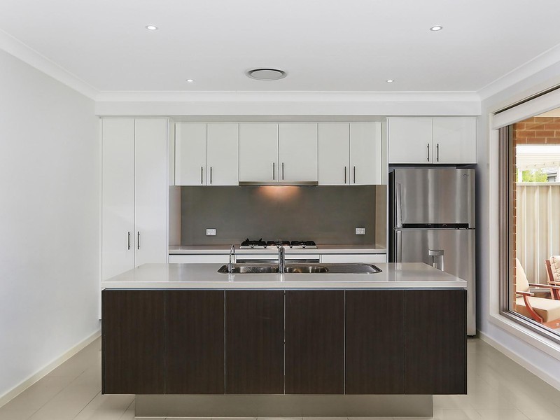 11 Skelton Street, Oran Park NSW 2570