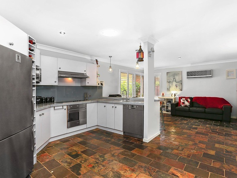 11 Trainer Avenue, Casula NSW 2170