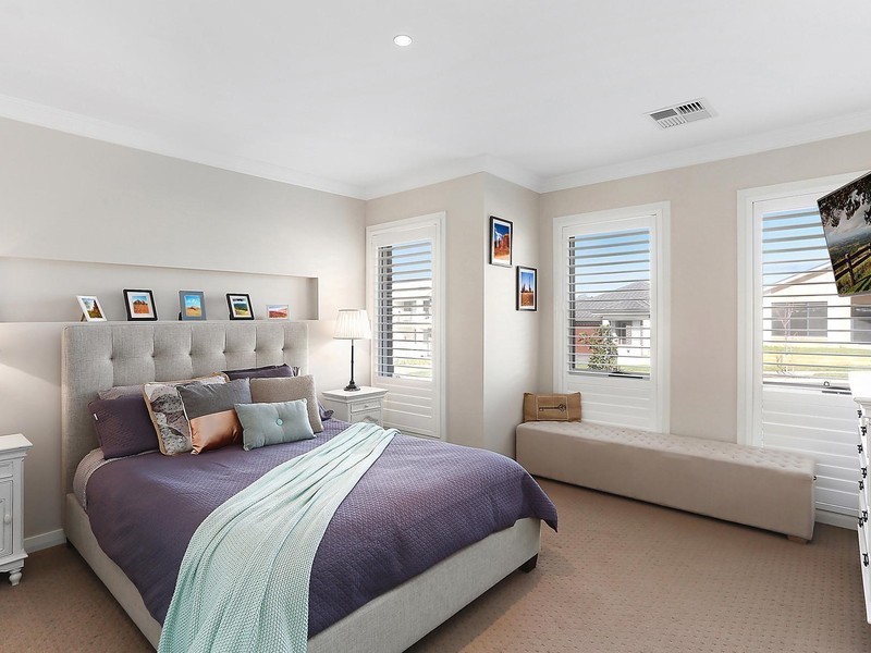 6 The Straight, Oran Park NSW 2570