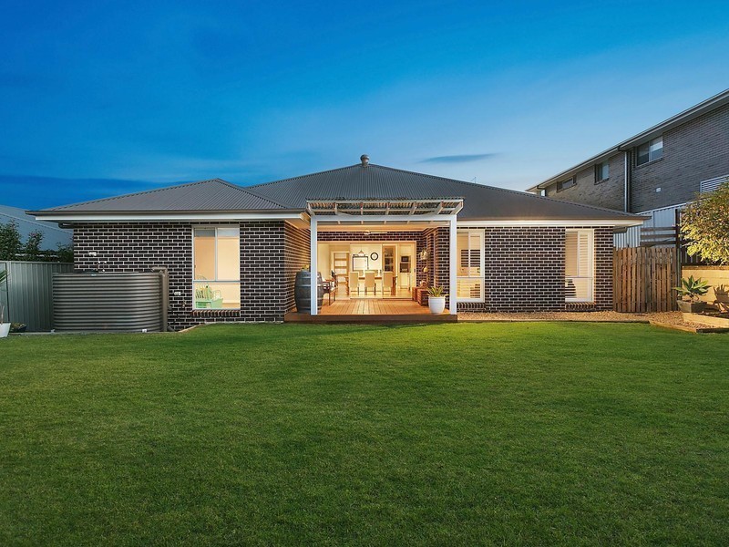 6 The Straight, Oran Park NSW 2570