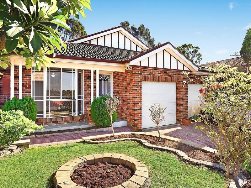 7B Hannah Place, Mount Annan NSW 2567