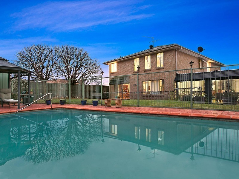 104 Waterworth Drive, Mount Annan NSW 2567