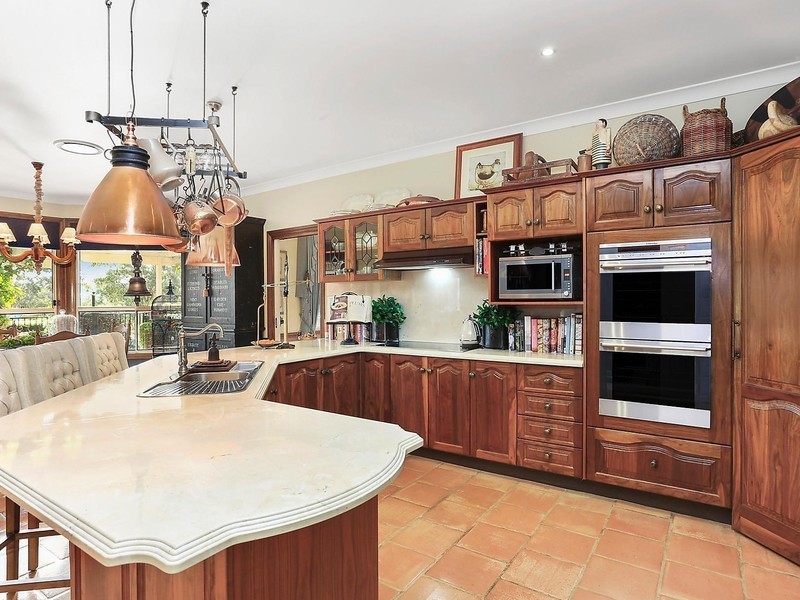 10 Gracemere Place, Glen Alpine NSW 2560