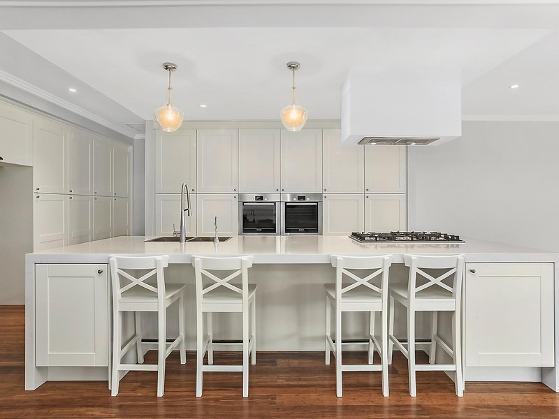 6 Doolan Crescent, Harrington Park NSW 2567