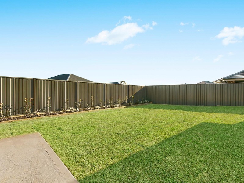 6 Doolan Crescent, Harrington Park NSW 2567