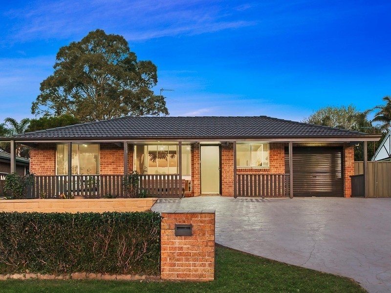 12 Blades Place, Mount Annan NSW 2567