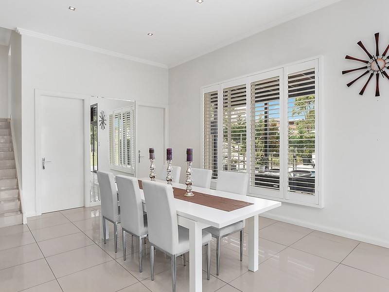 2 Crase Place, Grasmere NSW 2570
