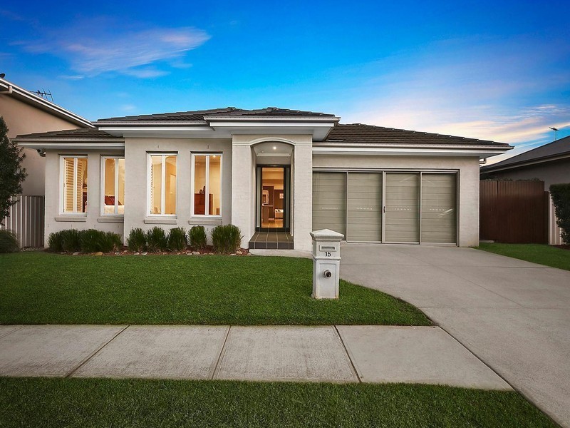 15 Goodenia Road, Mount Annan NSW 2567