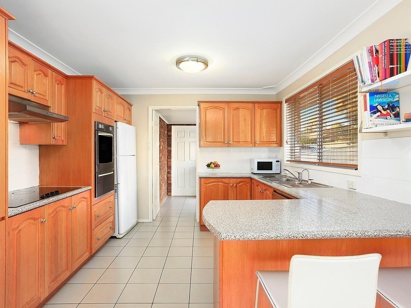 93 Renton Avenue, Moorebank NSW 2170