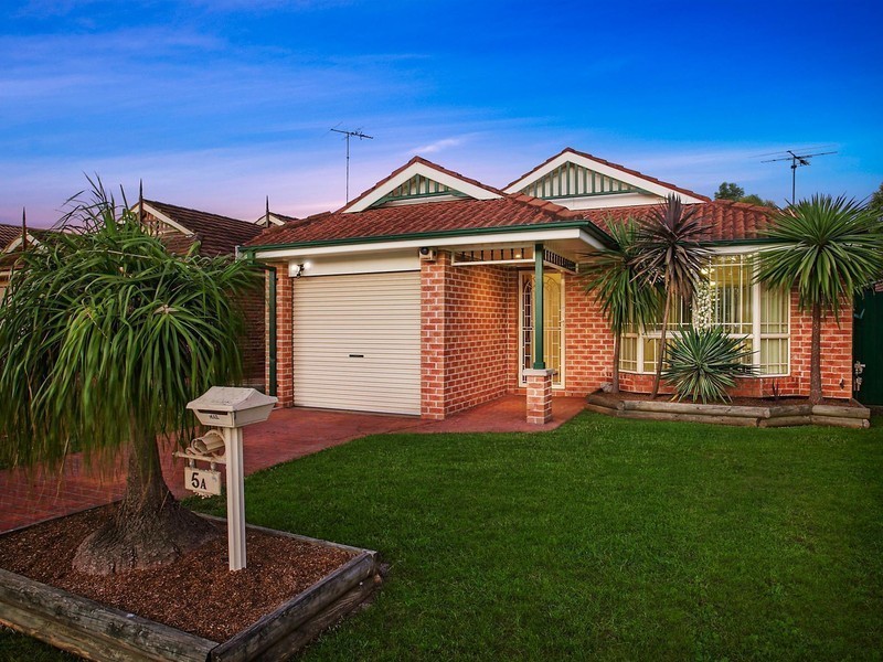 5A Angledool Avenue, Hinchinbrook NSW 2168