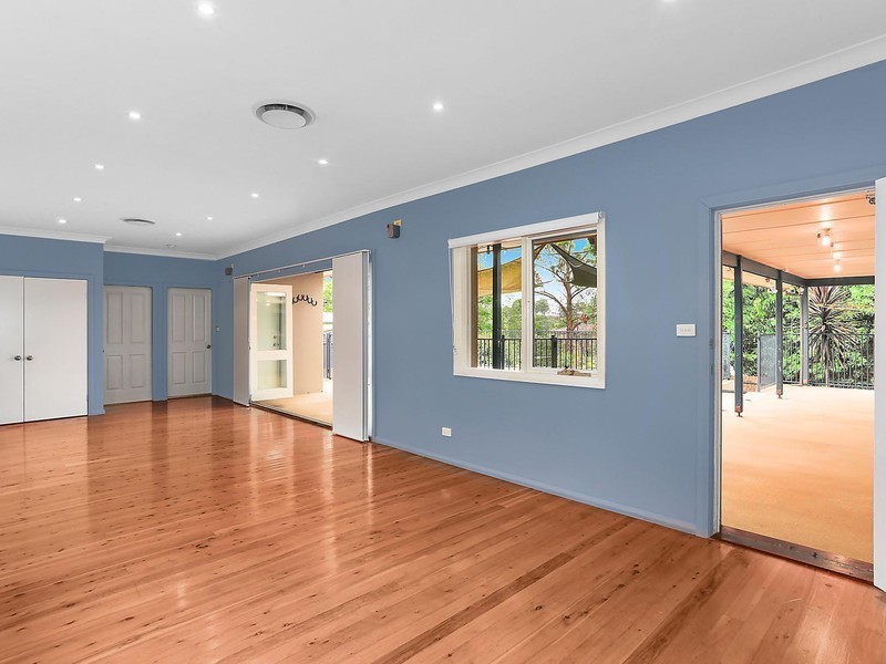 3 Araluen Place, Camden South NSW 2570