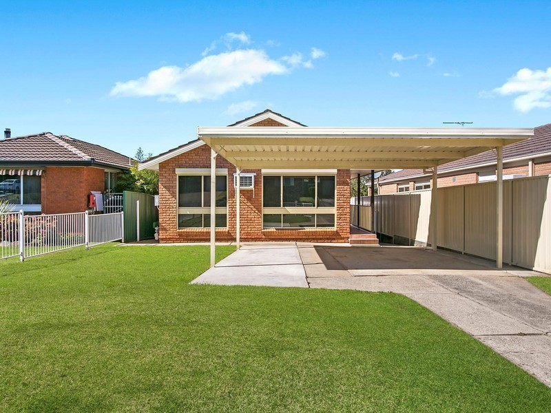 30 Goodsell Street, Minto NSW 2566