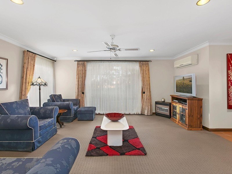 2 Fishburn Place, Narellan NSW 2567