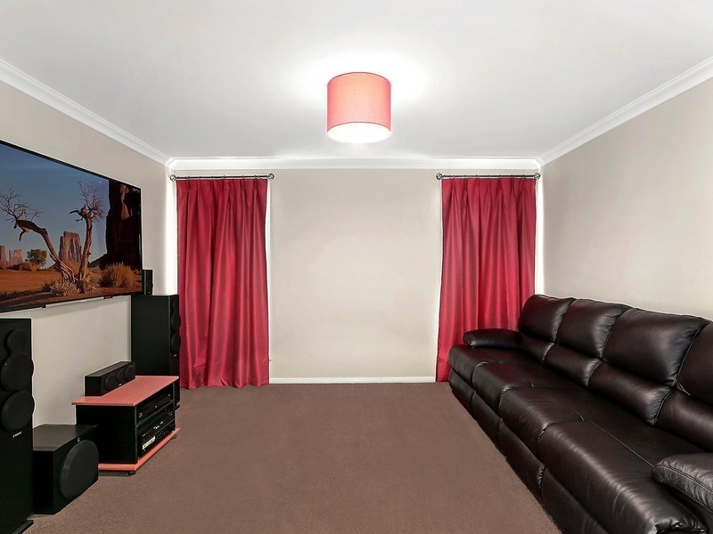 9 Dargin Close, Harrington Park NSW 2567