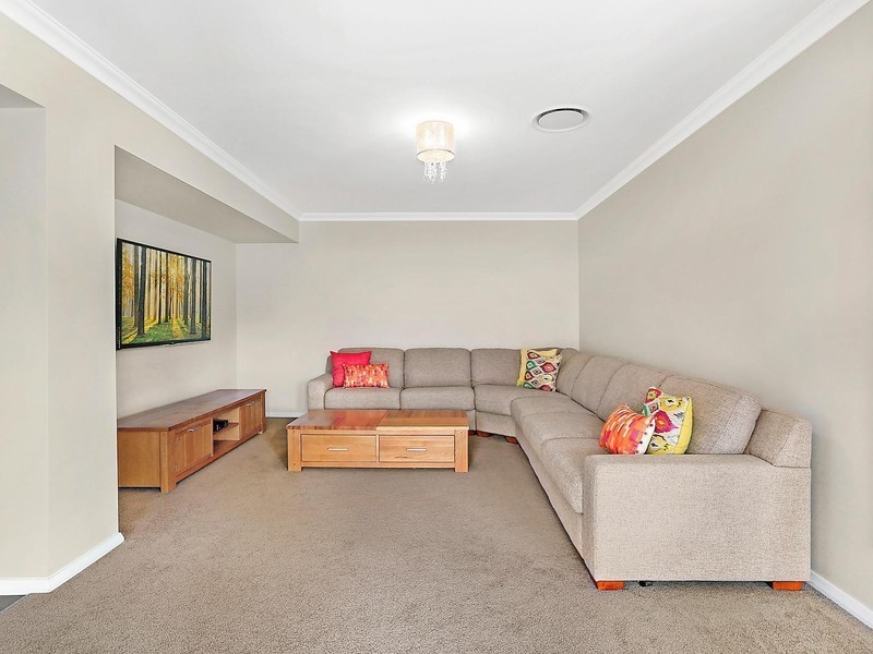 9 Dargin Close, Harrington Park NSW 2567