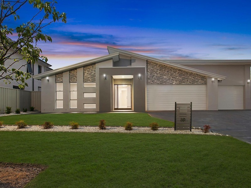 80 Cameron Circuit, Harrington Park NSW 2567