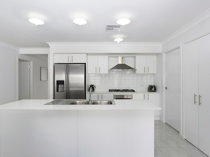 29 Bonython Avenue, Middleton Grange NSW 2171