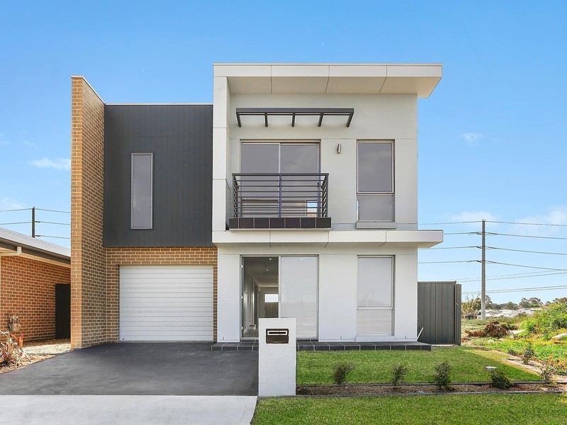 25 Whistler Street, Gregory Hills NSW 2557