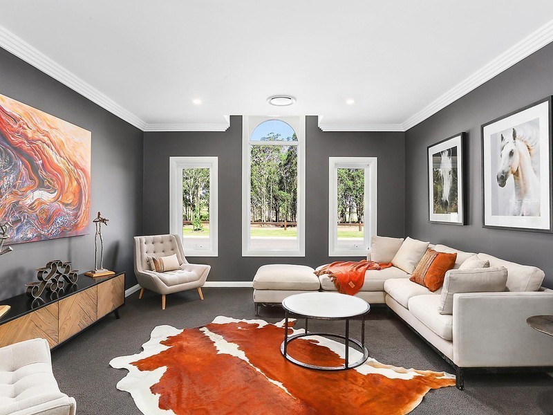 90 Jenolan Circuit, Harrington Park NSW 2567