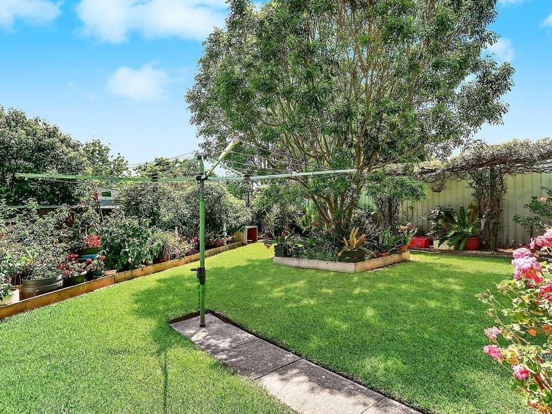 31 Waminda Avenue, Campbelltown NSW 2560