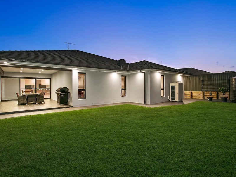 7 Dargin Close, Harrington Park NSW 2567