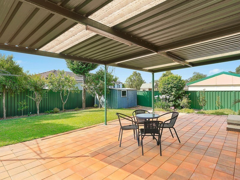 28 Lugarno Avenue, Leumeah NSW 2560
