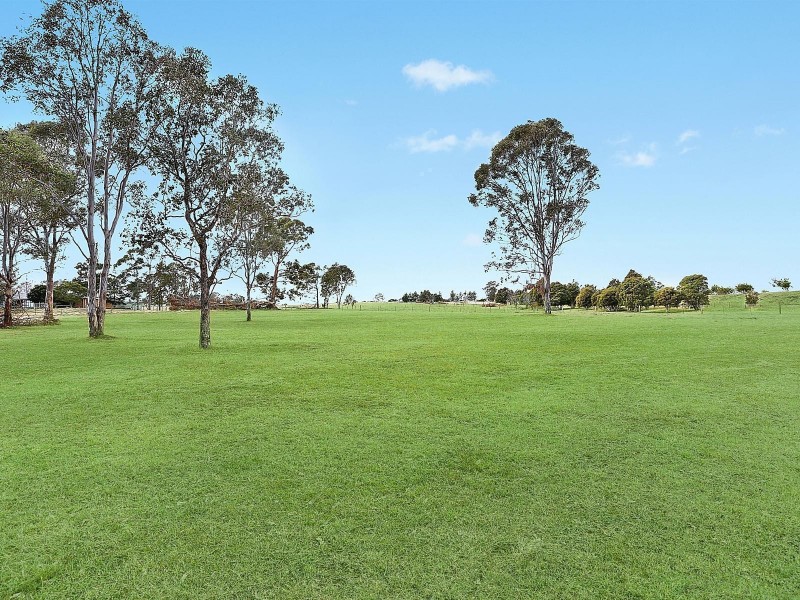 Montpelier Grove Estate, The Oaks NSW 2570