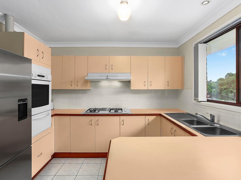 3 Jinkins Place, Ambarvale NSW 2560