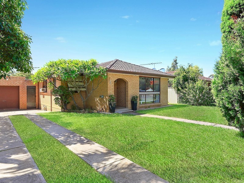 152 Mimosa Road, Bossley Park NSW 2176