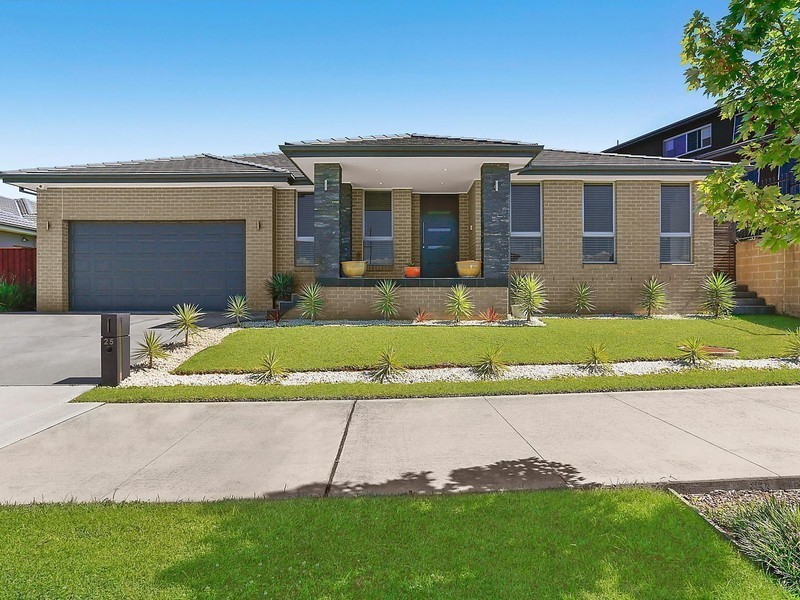 25 Central Avenue, Oran Park NSW 2570