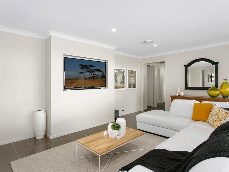 4 Cameron Circuit, Harrington Park NSW 2567