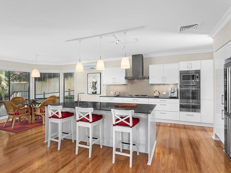 60 Glen Alpine Drive, Glen Alpine NSW 2560