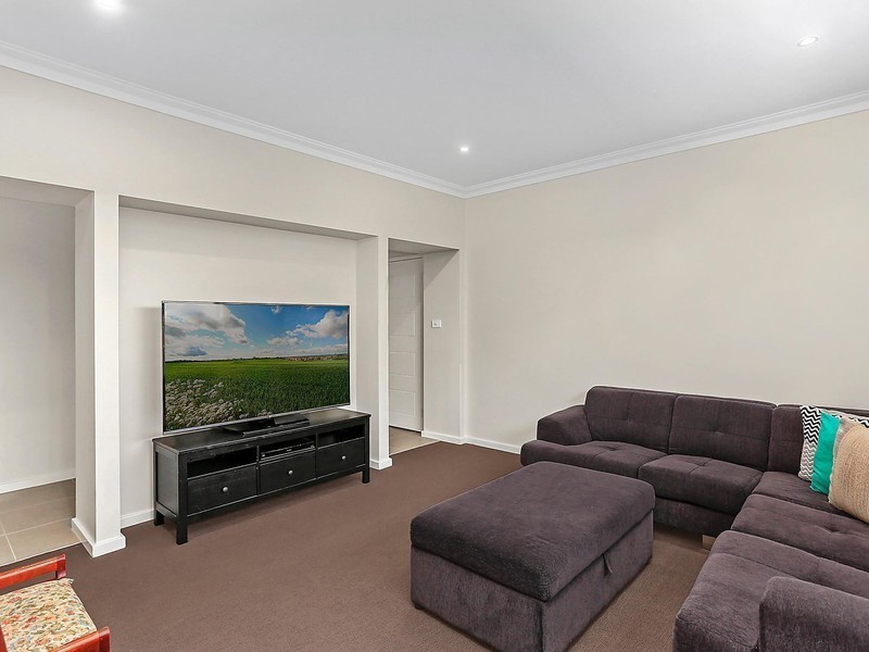 36 Doolan Crescent, Harrington Park NSW 2567