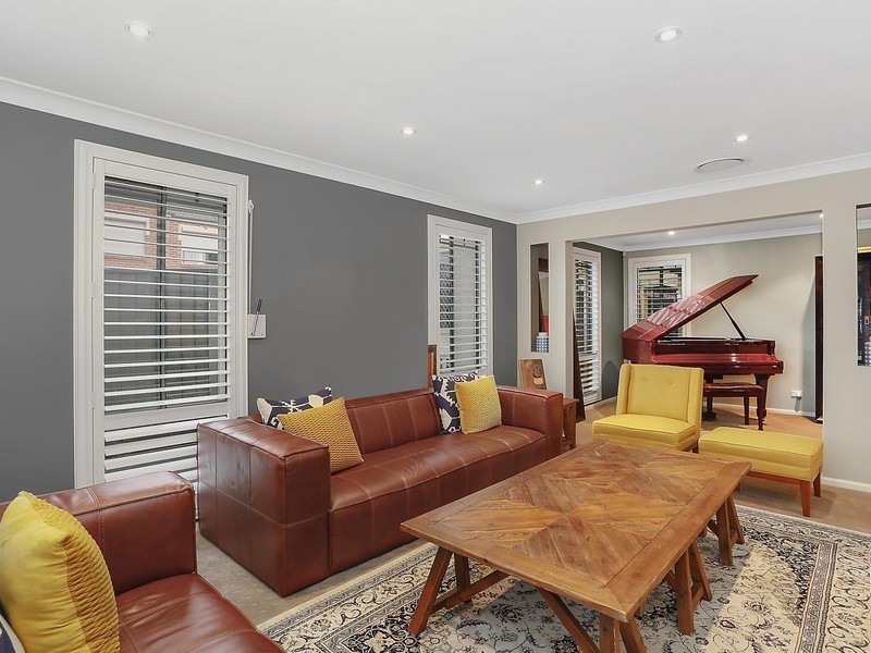 27 Romana Square, Prestons NSW 2170