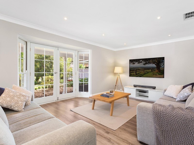 5 Taynish Avenue, Camden South NSW 2570