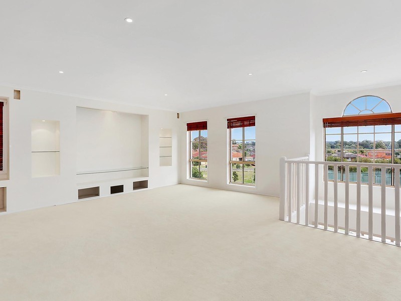 115 Kookaburra Road, Prestons NSW 2170