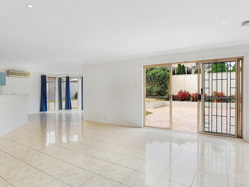 115 Kookaburra Road, Prestons NSW 2170