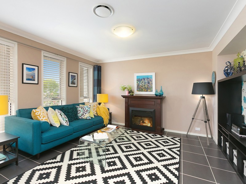 28 Greenfield Crescent, Elderslie NSW 2570