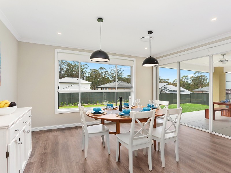 8 Douglas Place, Harrington Park NSW 2567