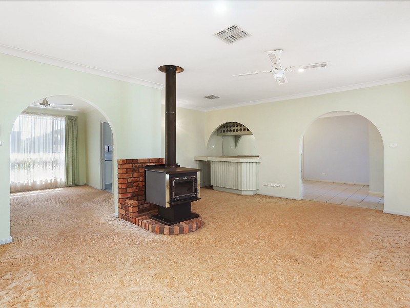 104 Oxford Road, Ingleburn NSW 2565