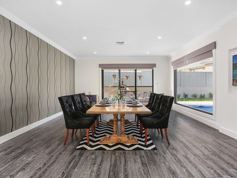 24 Chamberlain Way, Harrington Park NSW 2567