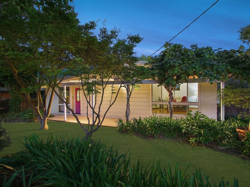 32 Castlereagh Street, Tahmoor NSW 2573