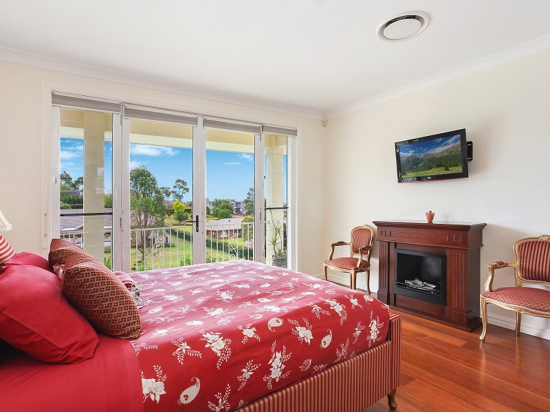 62 The Old Oaks Road, Grasmere NSW 2570