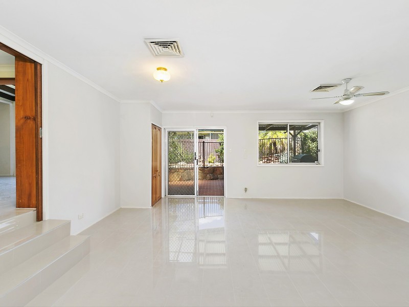 30 Phyllis Street, Minto NSW 2566
